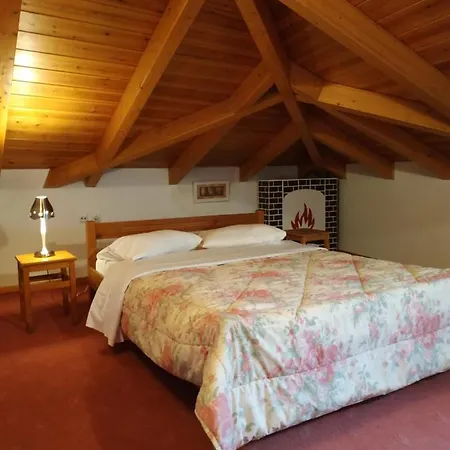 Xenonas Morfeas 게스트하우스 아라초바